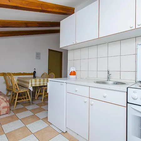 Apartments Bilo Primosten Exterior photo